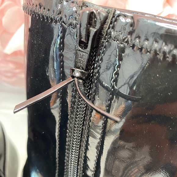 STUART WEITZMAN Black patent leather booties (size 7) never worn. - Picture 2 of 8